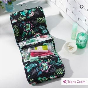 Very Bradley Hanging Travel Organizer